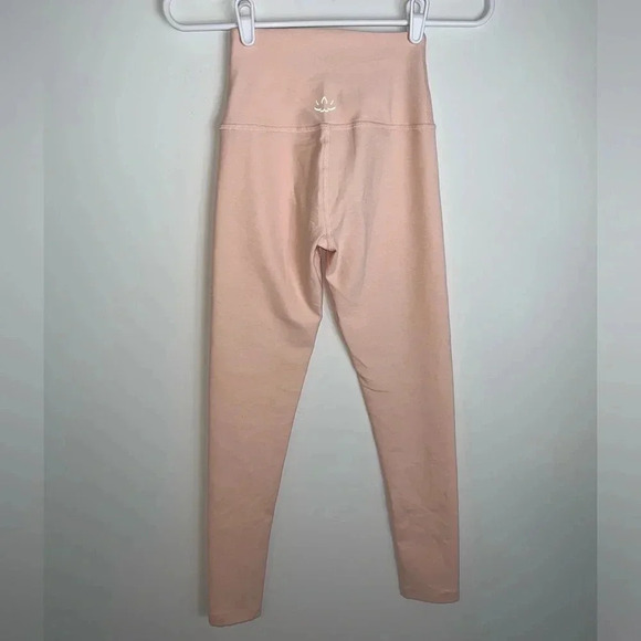 SOLD••BEYOND YOGA LIGHT PUNK XS LEGGINGS - Picture 8 of 10